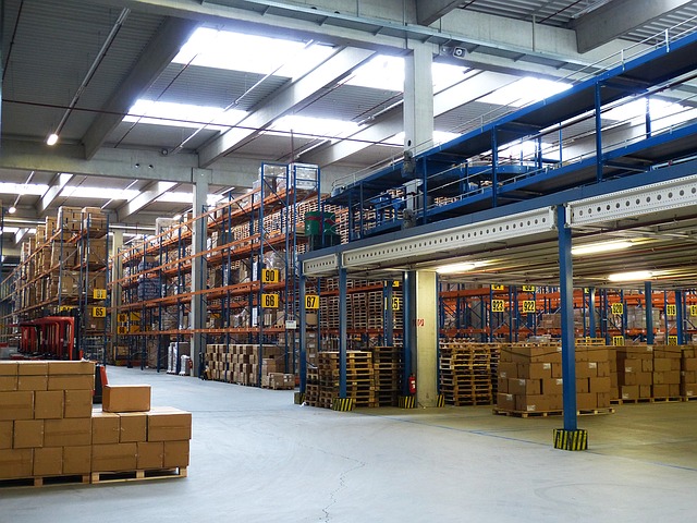 Factory-floor-with-rack-storage